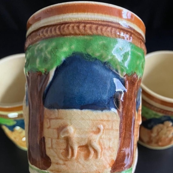 Vintage Hand Painted Majolica Style Sake/Tea Cups Made in Japan Set of 4 - Picture 3 of 8